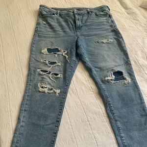 American Eagle AEO American Eagle Super Hi Rise Skinny Distressed Jegging